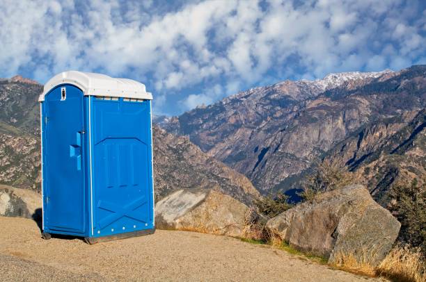 Best Portable toilet rental cost  in River Falls, WI